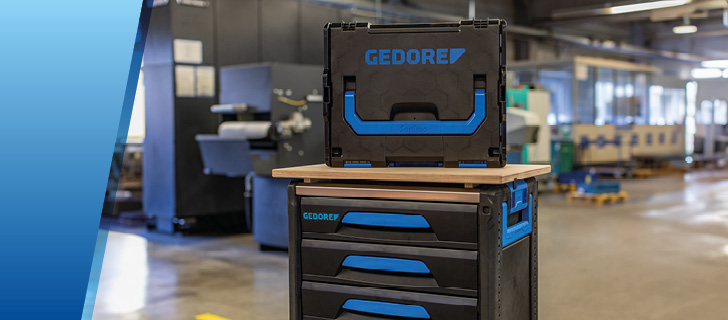 GEDORE L-Boxx und WorkMo Werkzeugmodul in einer Lagerhalle